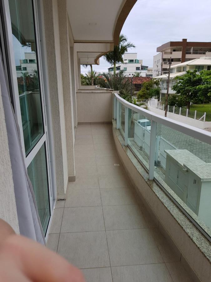 Апартаменты Apartamento 200M Da Praia Бомбиньяс Экстерьер фото